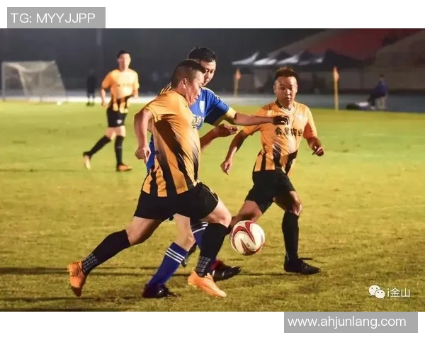 燃情绿茵巨星闪耀时光足球球星照片剪辑精彩回顾