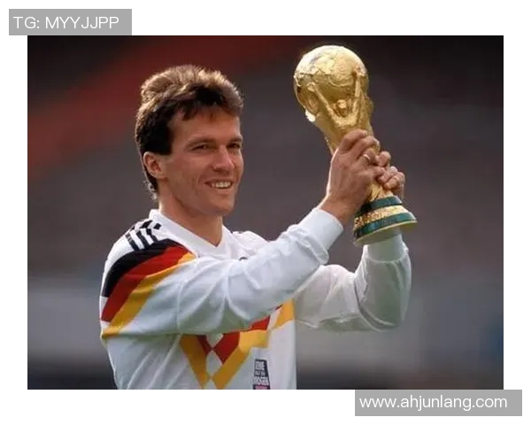 足球巨星形象印上钞票展现金融与体育跨界艺术魅力 足球巨星形象印上钞票展现金融与体育跨界艺术魅力